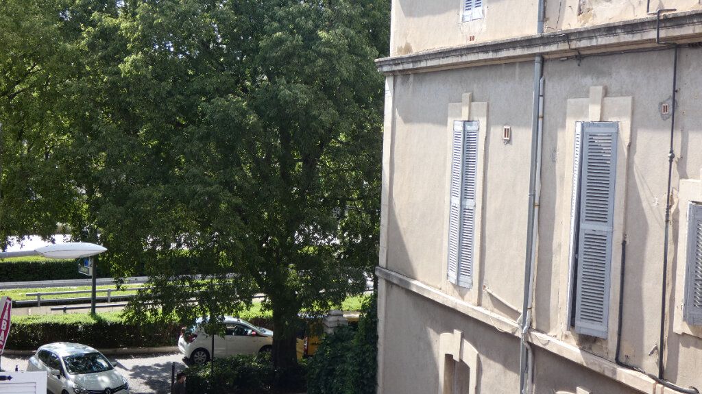 Appartement à vendre 3 77m2 à Nîmes vignette-1