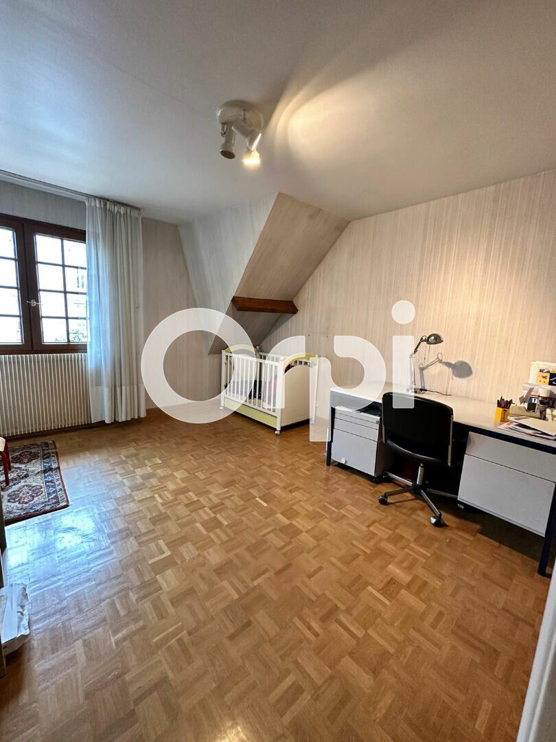 Maison à vendre 6 138m2 à Champigny-sur-Marne vignette-9