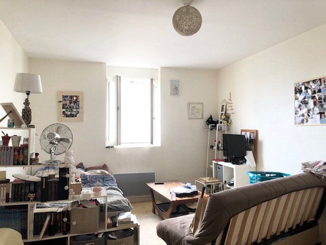 Appartement à louer 1 27.55m2 à Limoges vignette-2