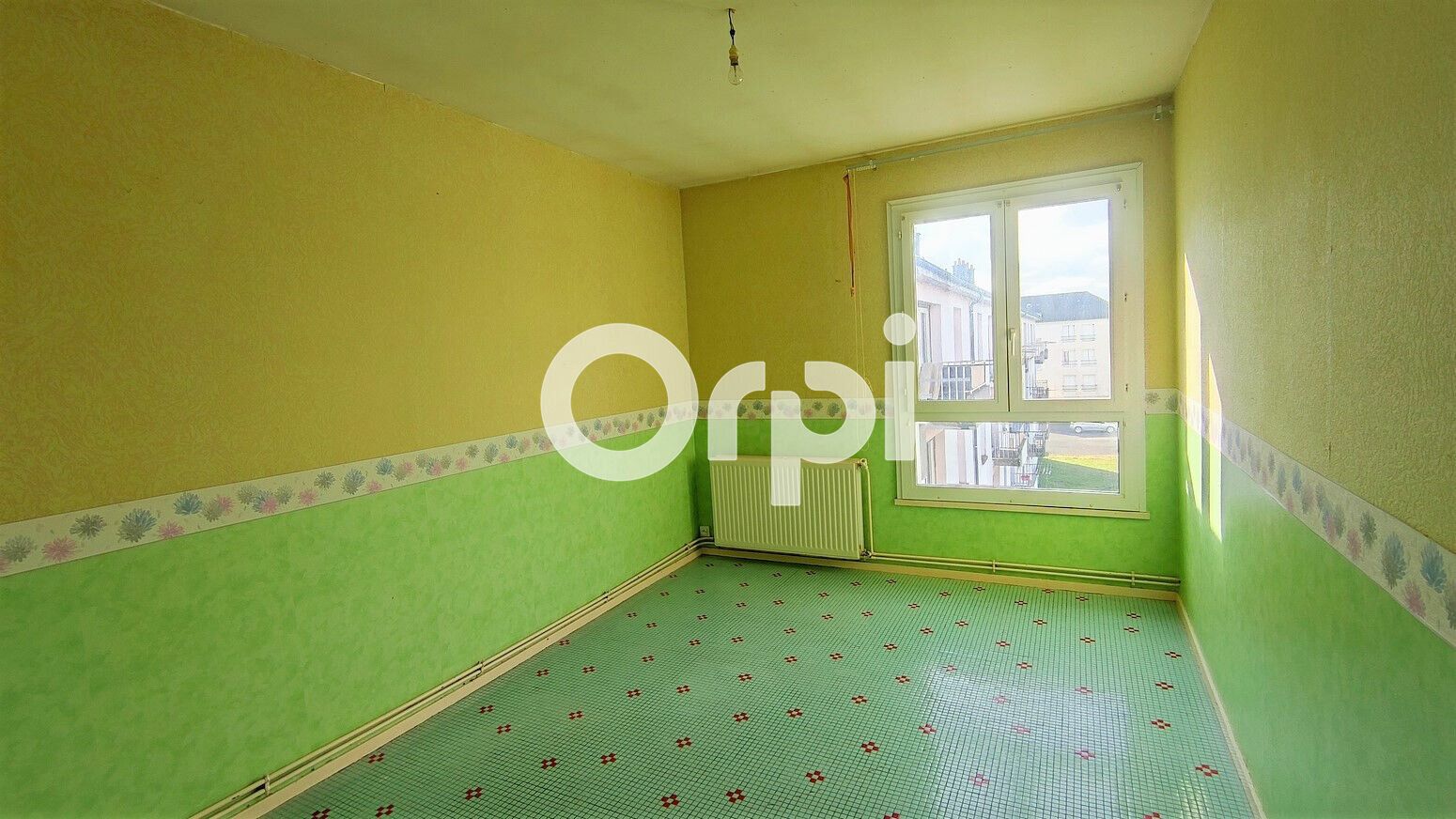 Appartement à vendre 3 75m2 à Sully-sur-Loire vignette-5