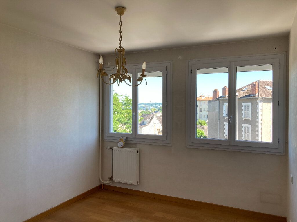 Appartement à louer 2 39.01m2 à Limoges vignette-4