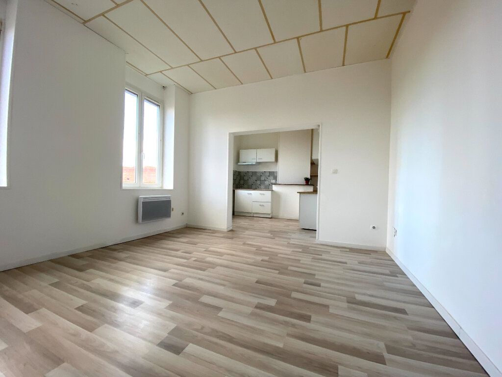 Appartement à louer 2 39m2 à Armentières vignette-6