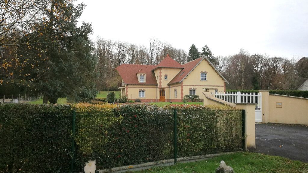 Maison à vendre 6 242.85m2 à Gournay-en-Bray vignette-1