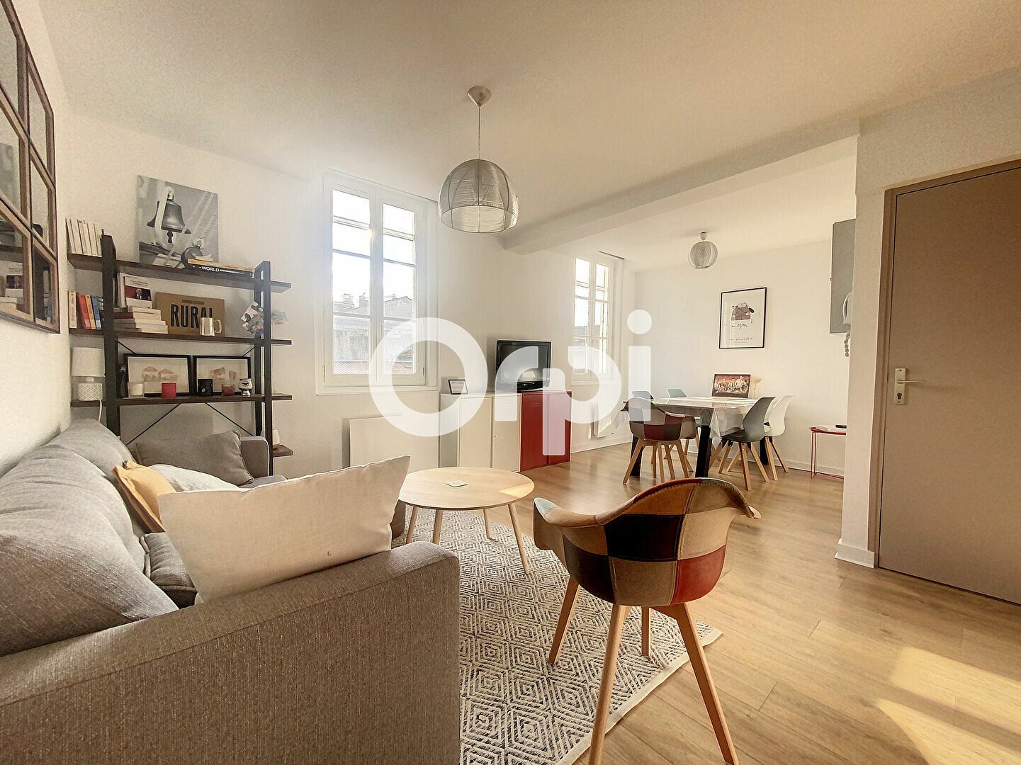 Appartement à vendre 2 47m2 à La Rochelle vignette-1