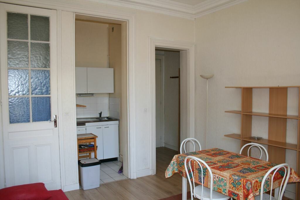 Appartement à louer 1 23.44m2 à Le Havre vignette-1