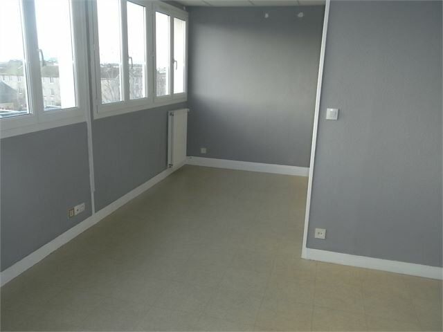Appartement à louer 3 60.2m2 à Le Havre vignette-2