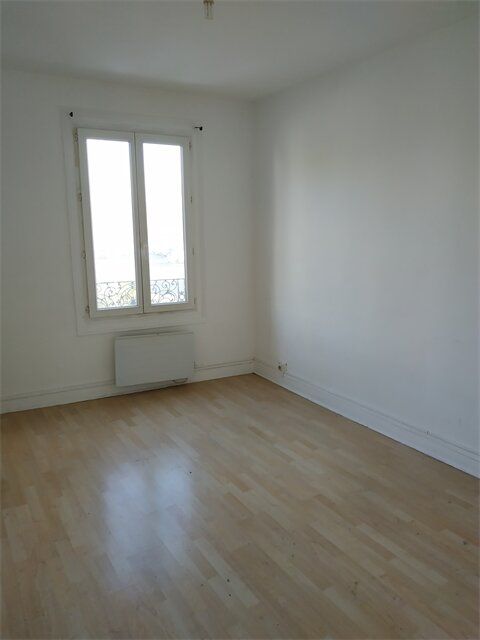 Appartement à louer 1 31.9m2 à Le Havre vignette-1