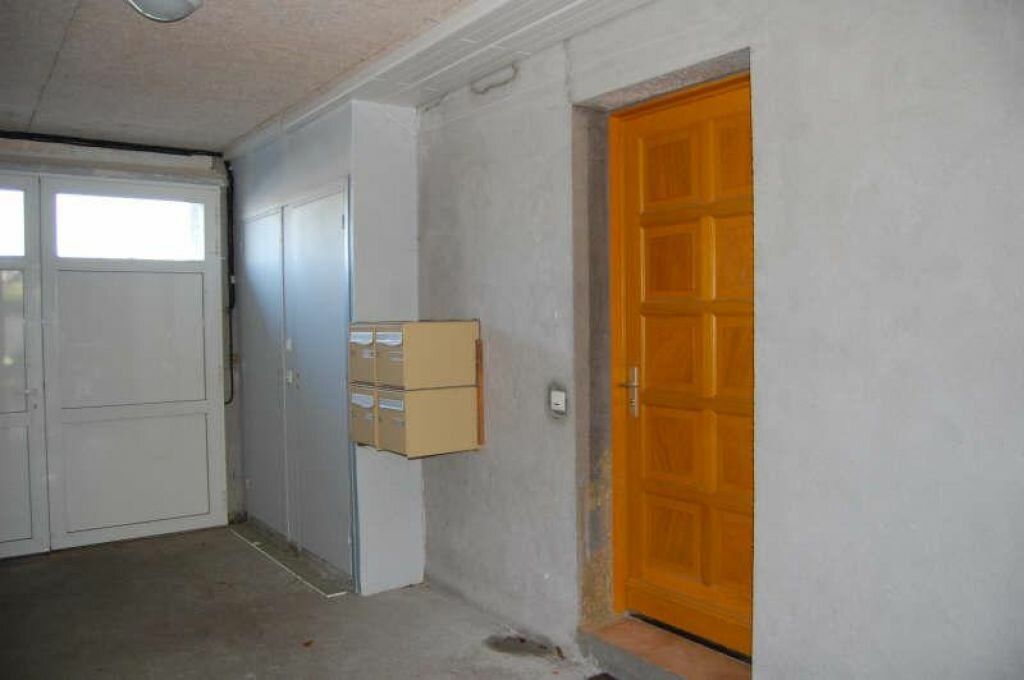 Appartement à louer 1 22m2 à Saint-Satur vignette-7