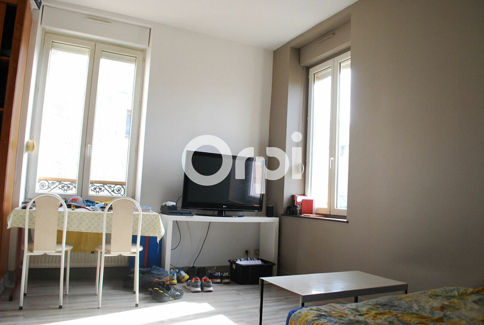 Appartement à vendre 1 23m2 à Cosne-Cours-sur-Loire vignette-2