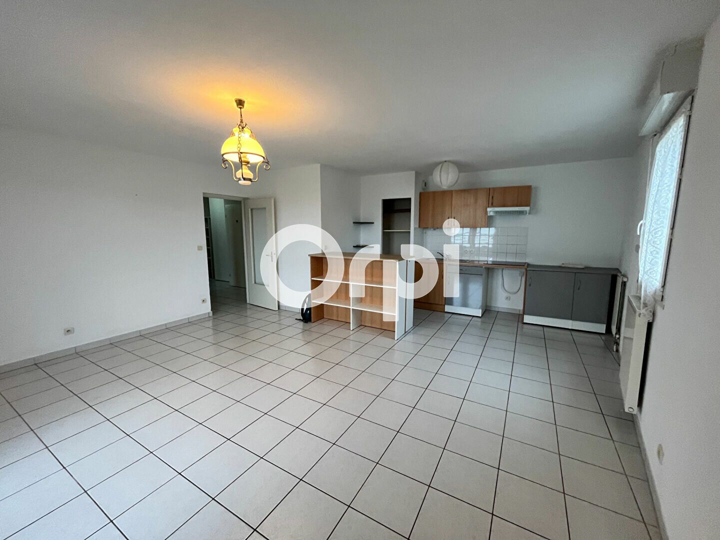 Appartement à vendre 3 65m2 à Saint-Pierre-des-Corps vignette-1