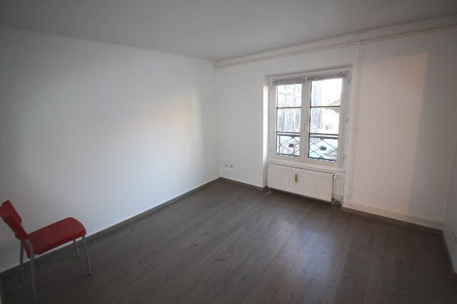 Appartement à louer 2 49.01m2 à Strasbourg vignette-3