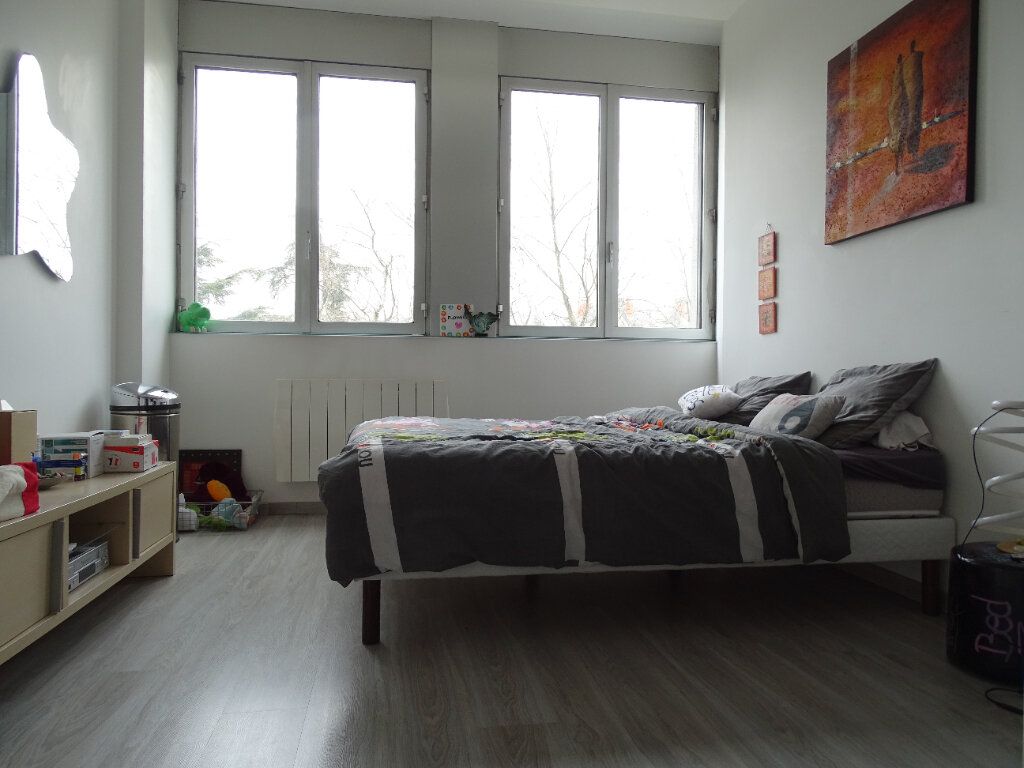 Appartement à vendre 6 130.04m2 à Saint-Étienne vignette-12