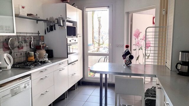 Appartement à vendre 4 89.2m2 à Bourg-en-Bresse vignette-1