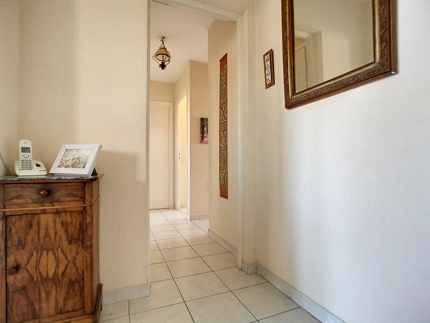 Appartement à vendre 3 62.29m2 à Saint-Raphaël vignette-9