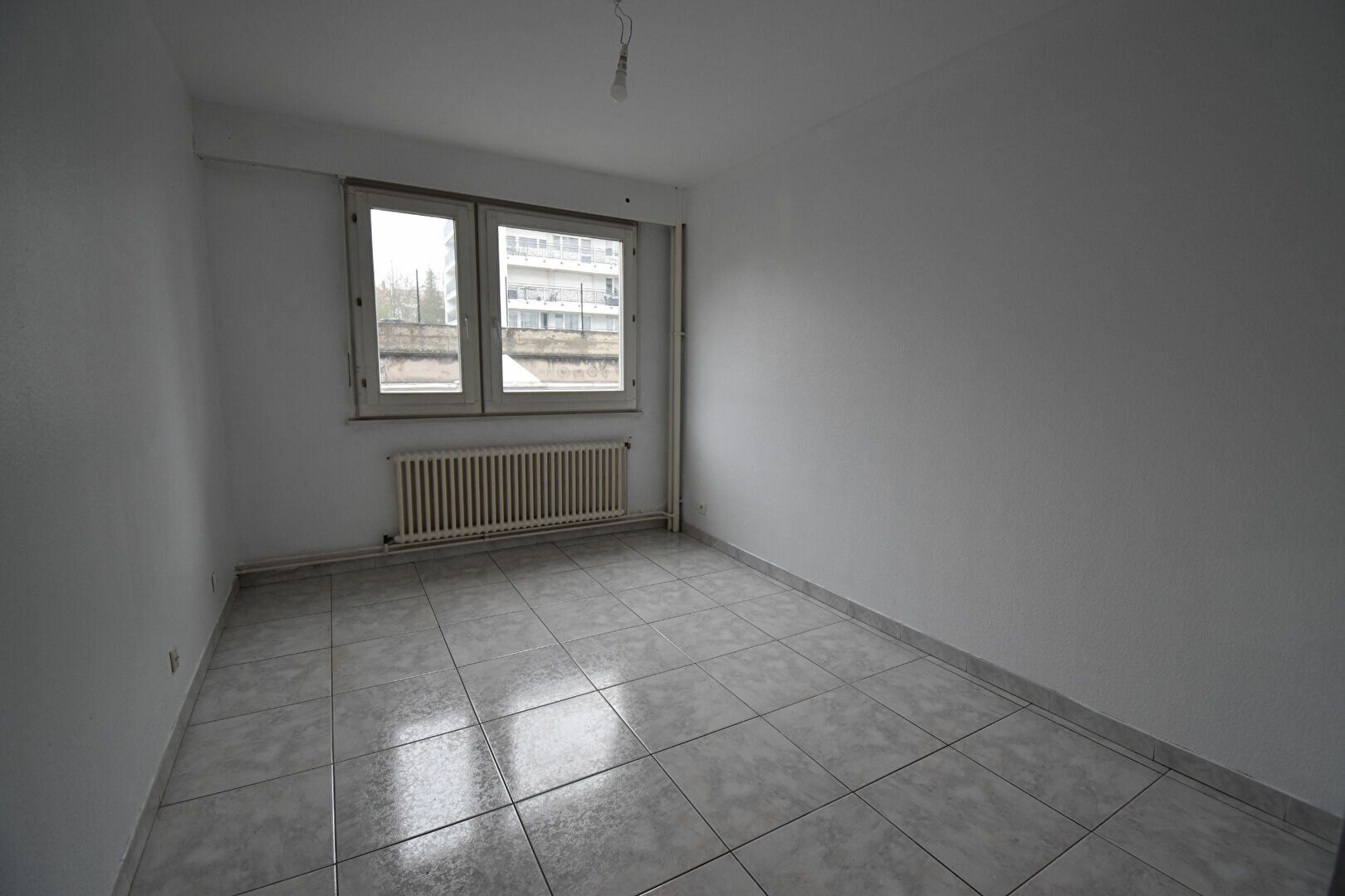 Appartement à louer 3 66.68m2 à Metz vignette-3