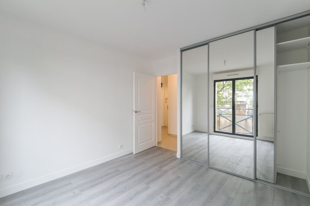 Appartement à vendre 3 64.87m2 à La Varenne - Saint-Maur-des-Fossés vignette-6