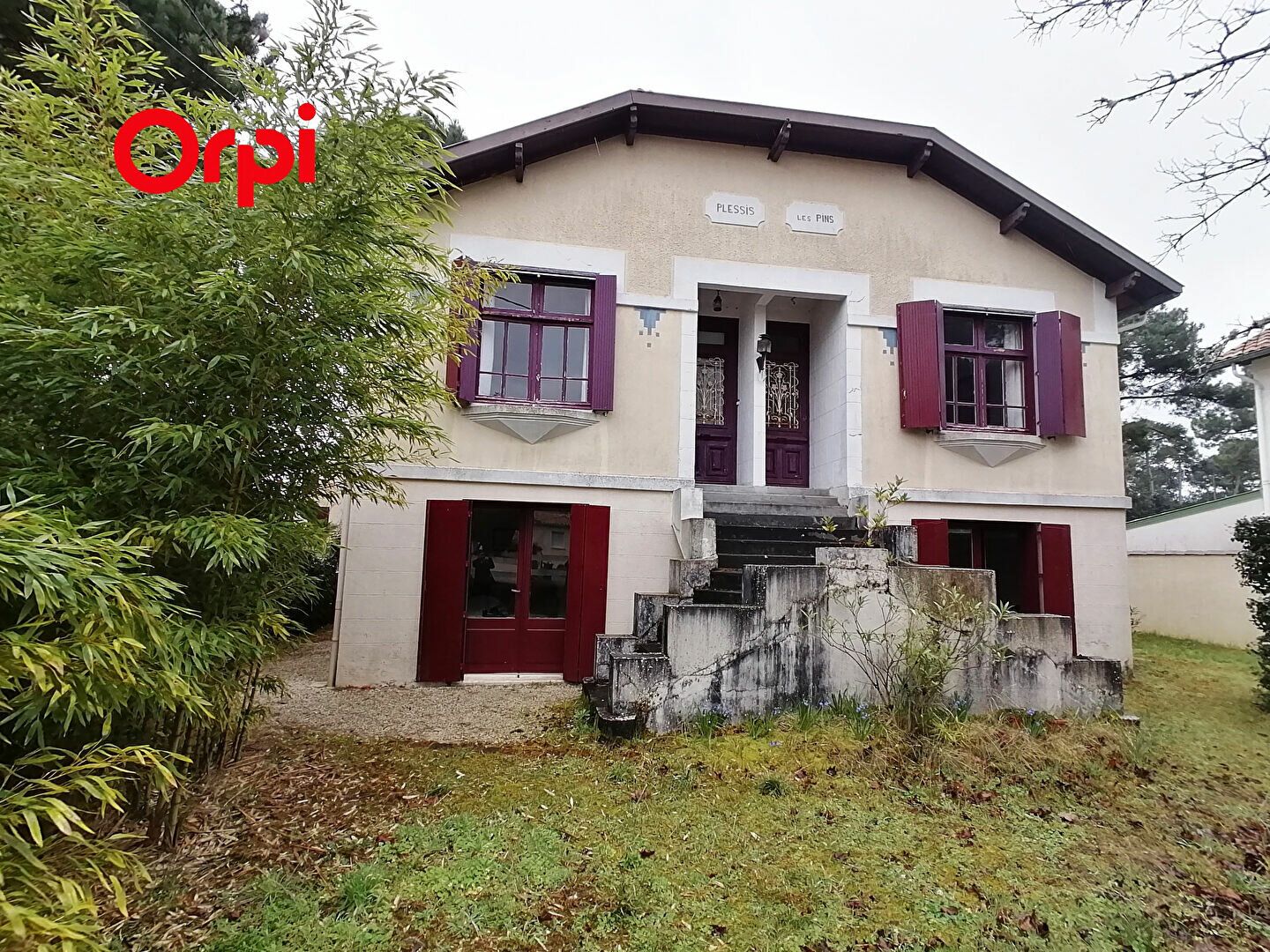 Maison à vendre 9 235m2 à Saint-Georges-de-Didonne vignette-1