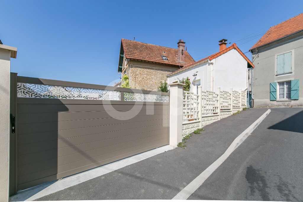 Maison à vendre 1 23m2 à Thorigny-sur-Marne vignette-1