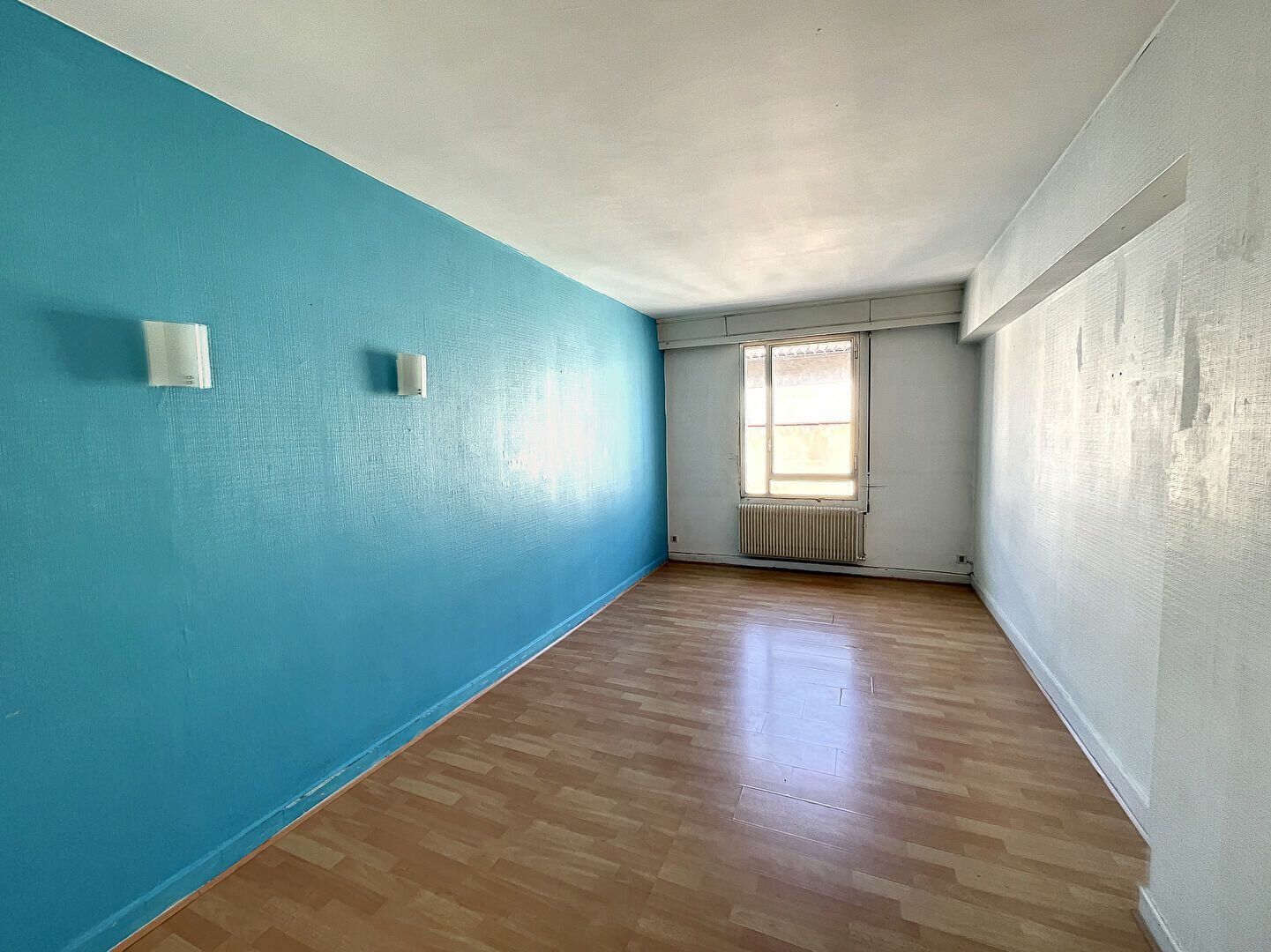 Appartement à vendre 4 119m2 à Avignon vignette-8
