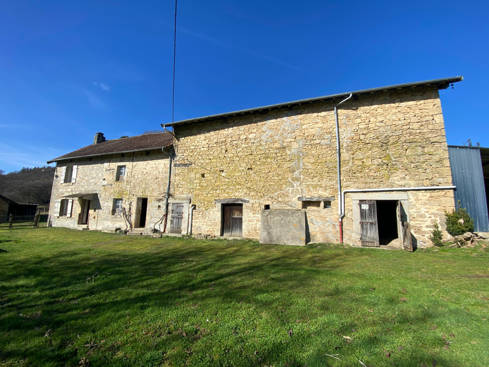 Maison à vendre 5 300m2 à Peyrat-le-Château vignette-5
