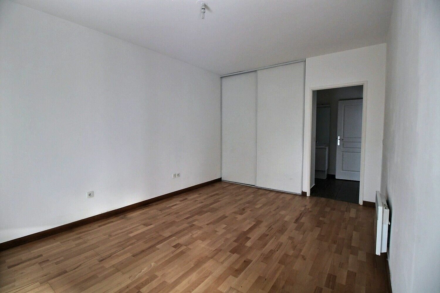Appartement à vendre 2 52.93m2 à Savigny-sur-Orge vignette-1