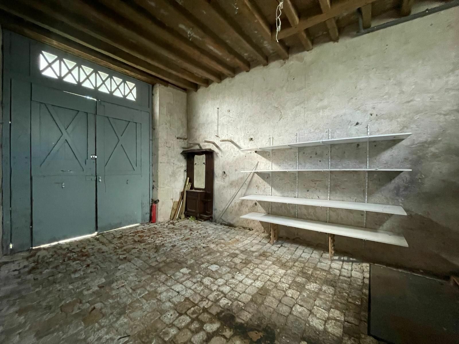 Maison à louer 6 m2 à Saint-Cyr-sur-Loire vignette-10