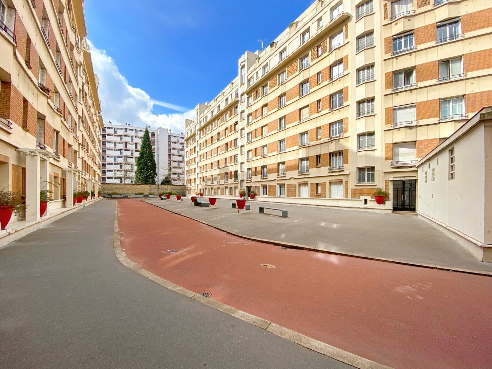 Appartement à vendre 2 44.9m2 à Montrouge vignette-1