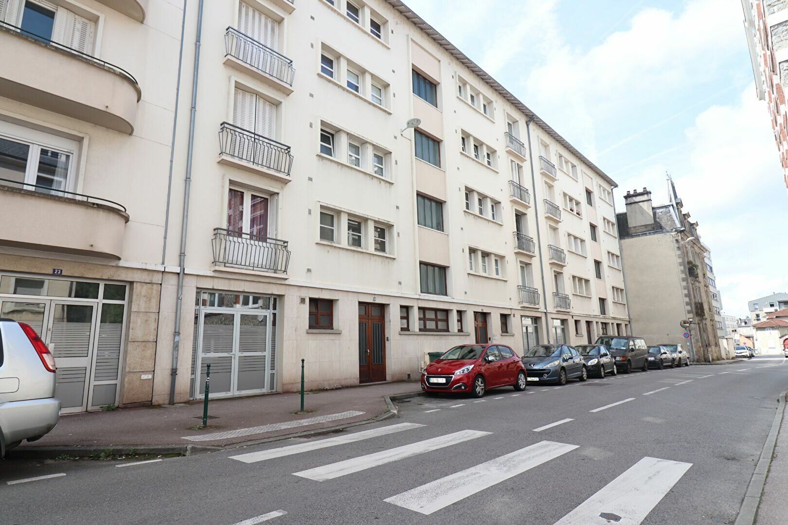 Appartement à vendre 3 101.82m2 à Limoges vignette-1