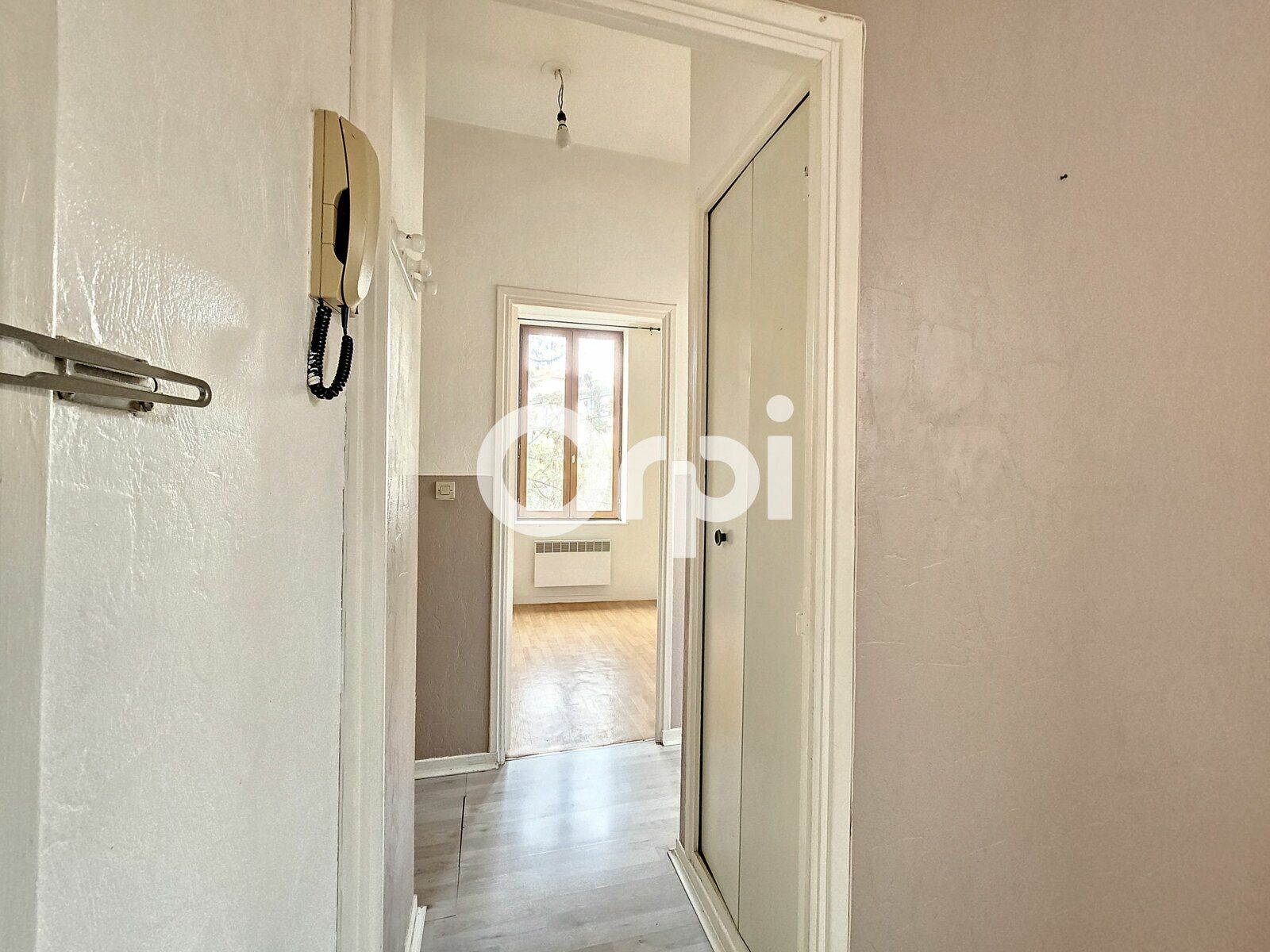 Appartement à vendre 2 35.6m2 à Clermont-Ferrand vignette-7