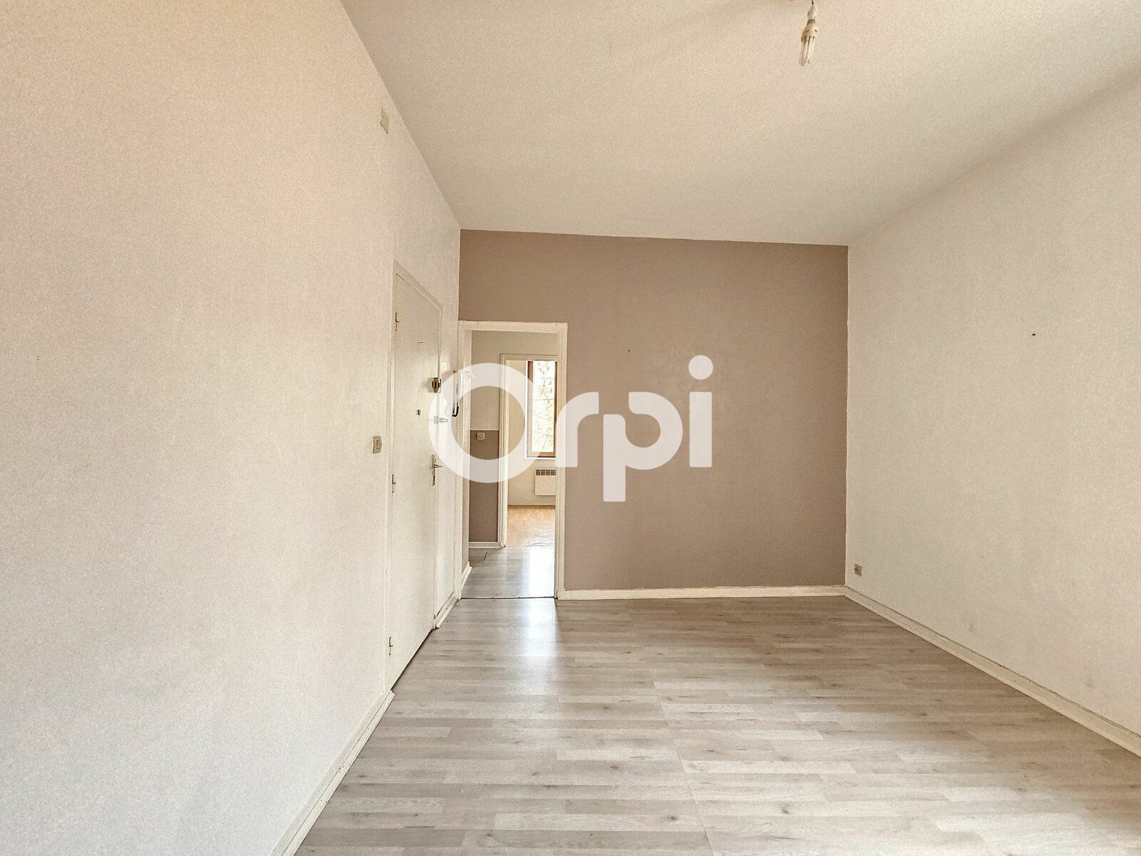 Appartement à vendre 2 35.6m2 à Clermont-Ferrand vignette-3