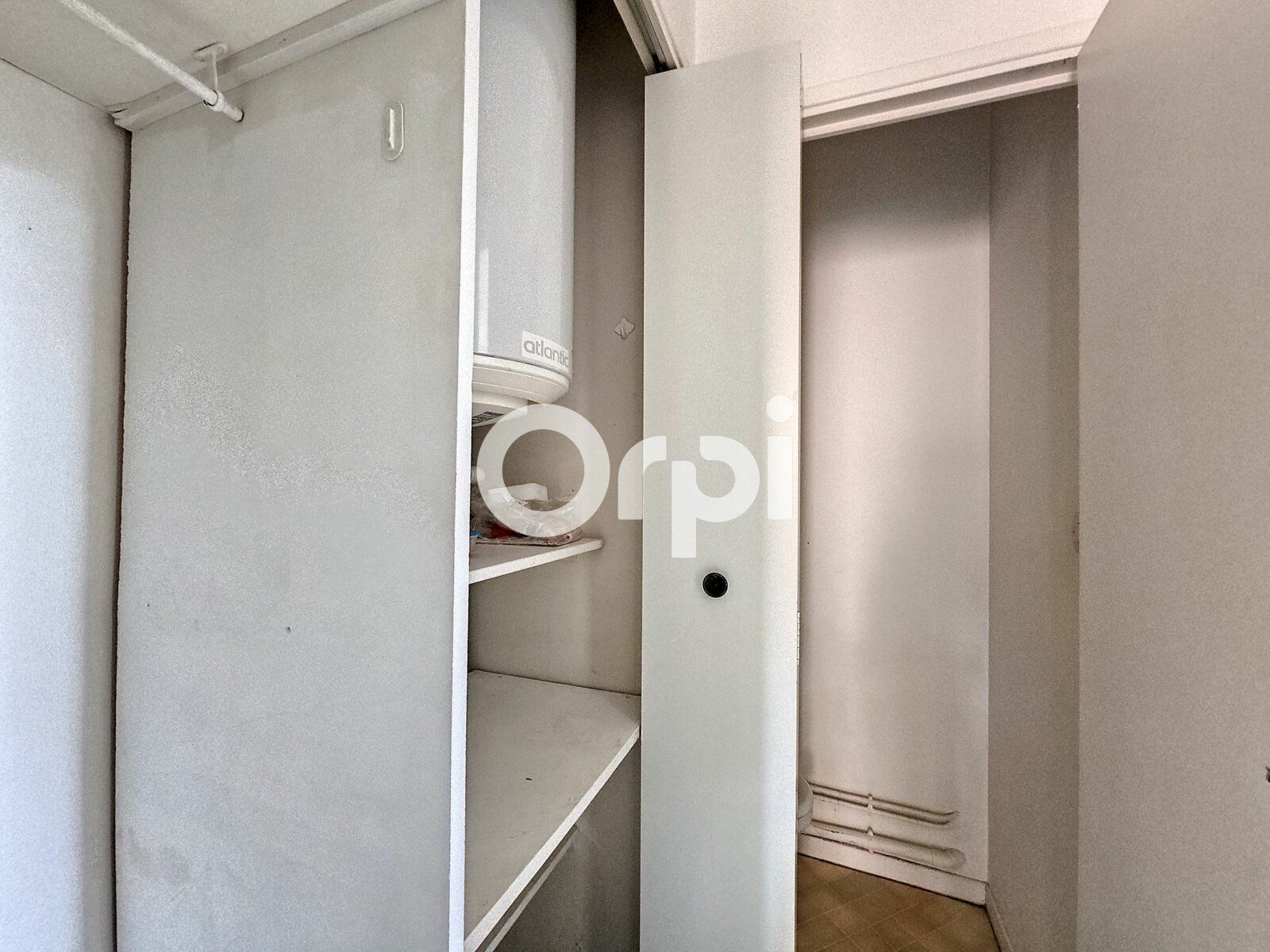 Appartement à vendre 2 35.6m2 à Clermont-Ferrand vignette-8