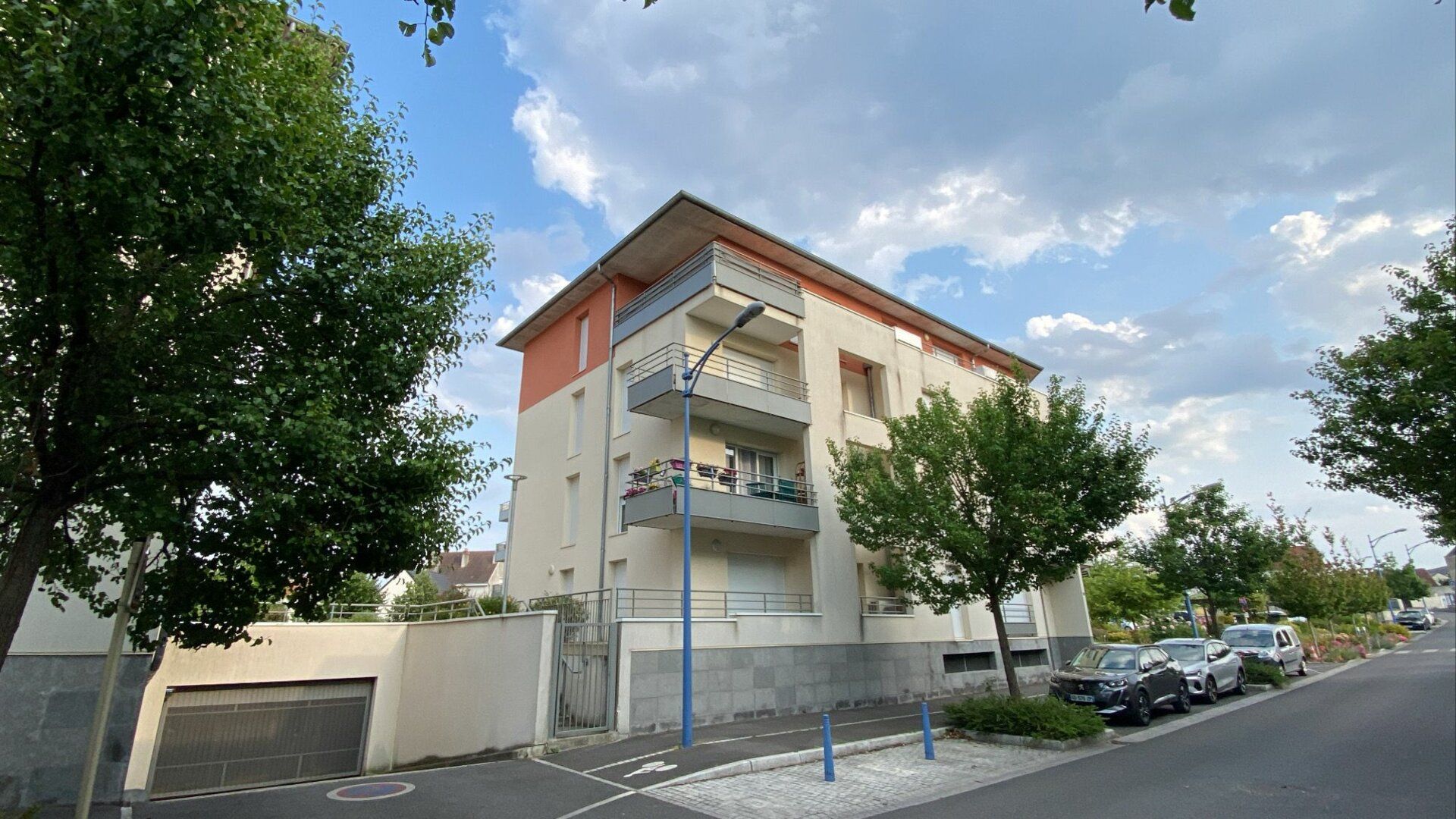 Appartement à vendre 3 59.64m2 à Fleury-les-Aubrais vignette-1