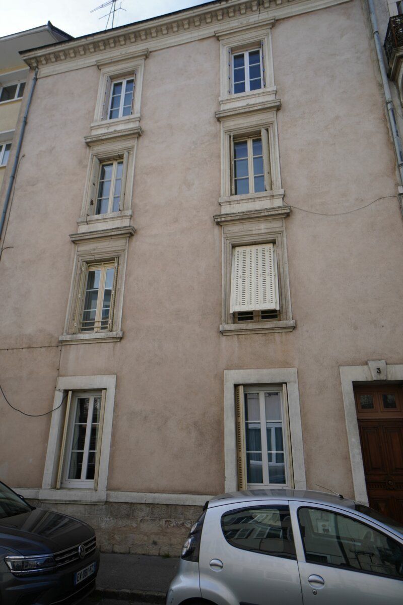 Appartement à louer 2 63.96m2 à Dijon vignette-11