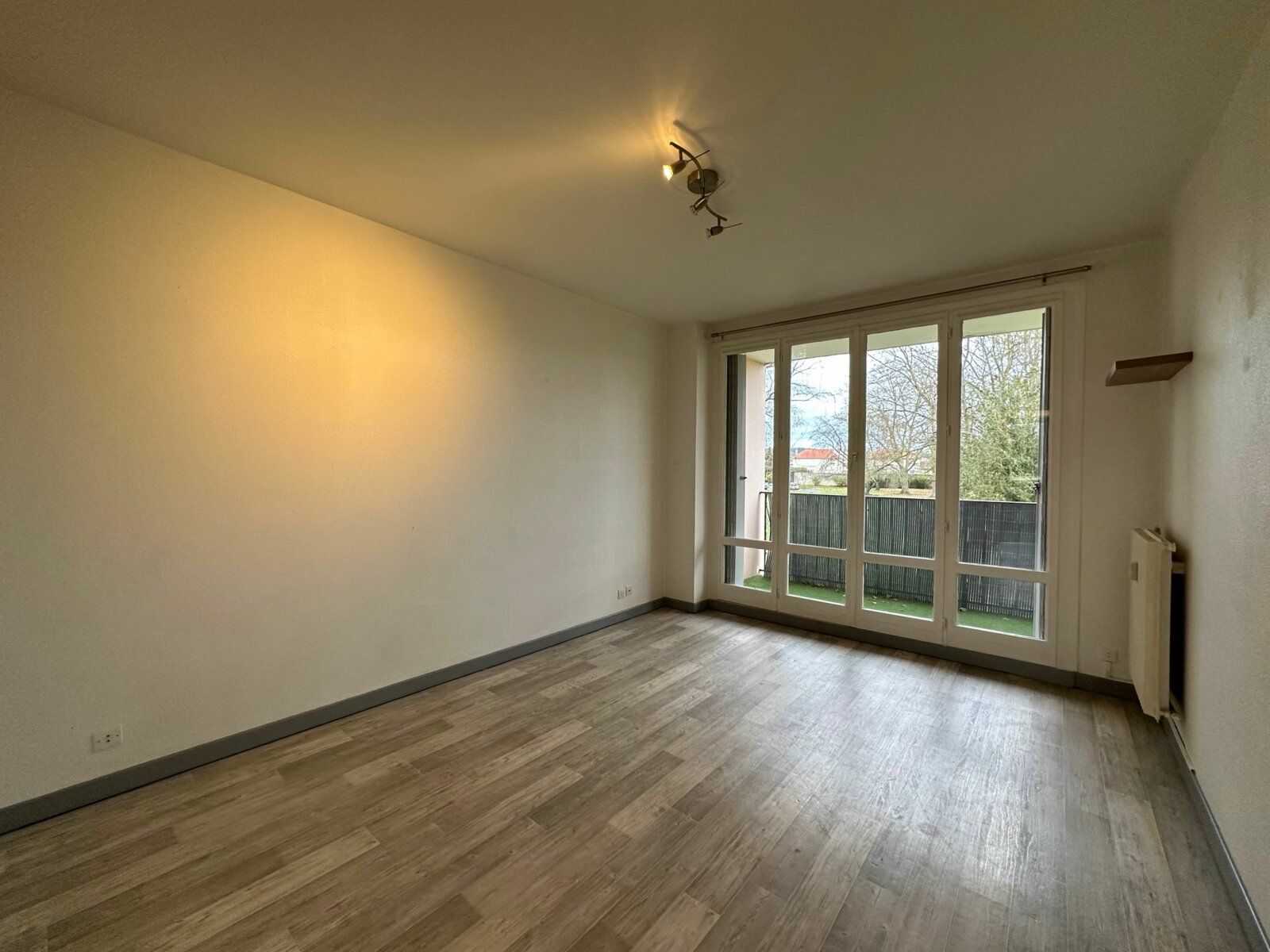 Appartement à louer 2 45.04m2 à Soissons vignette-3