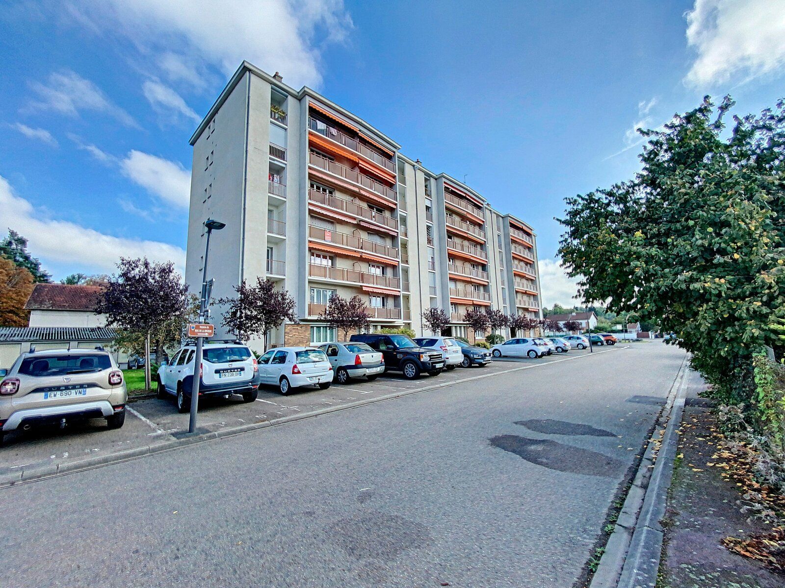 Appartement à vendre 4 73m2 à Montluçon vignette-1
