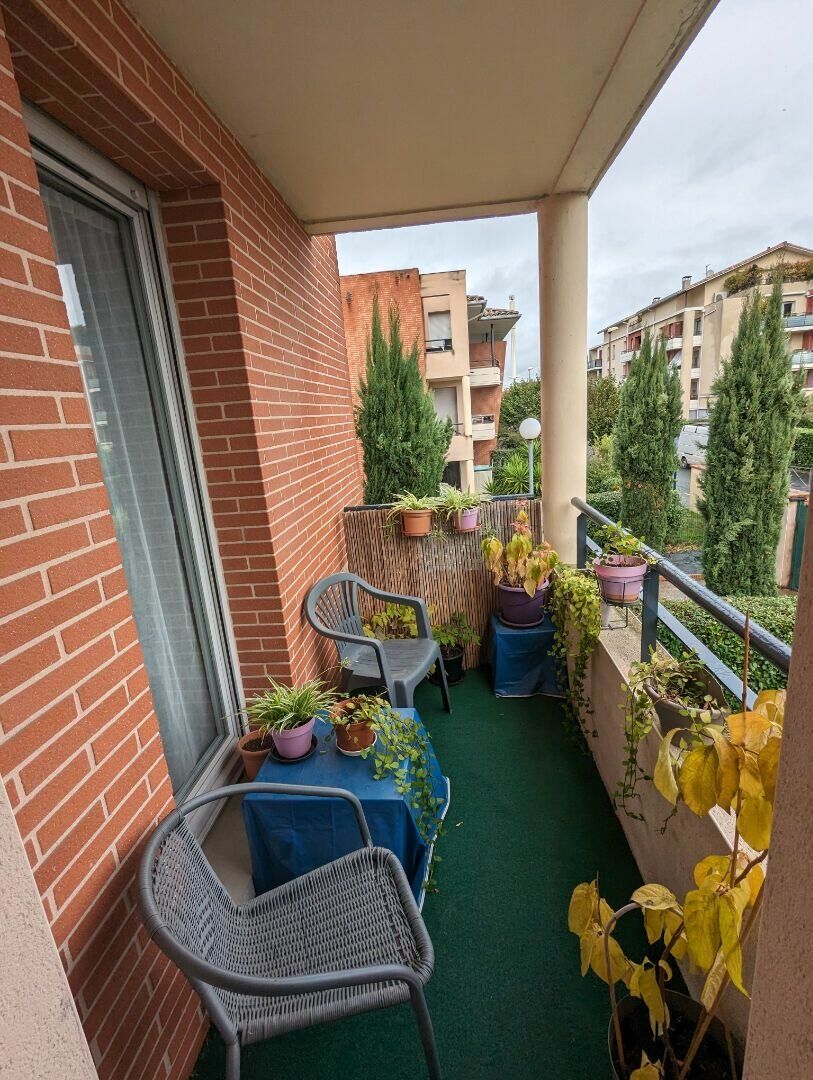 Appartement à vendre 4 60.99m2 à Toulouse vignette-1
