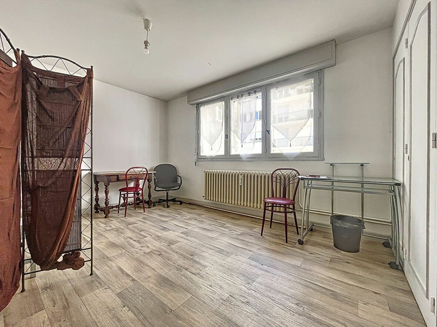 Appartement à vendre 0 66.4m2 à Montluçon vignette-6