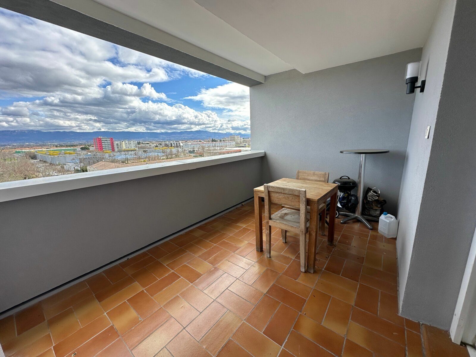 Appartement à vendre 4 83.48m2 à Valence vignette-2