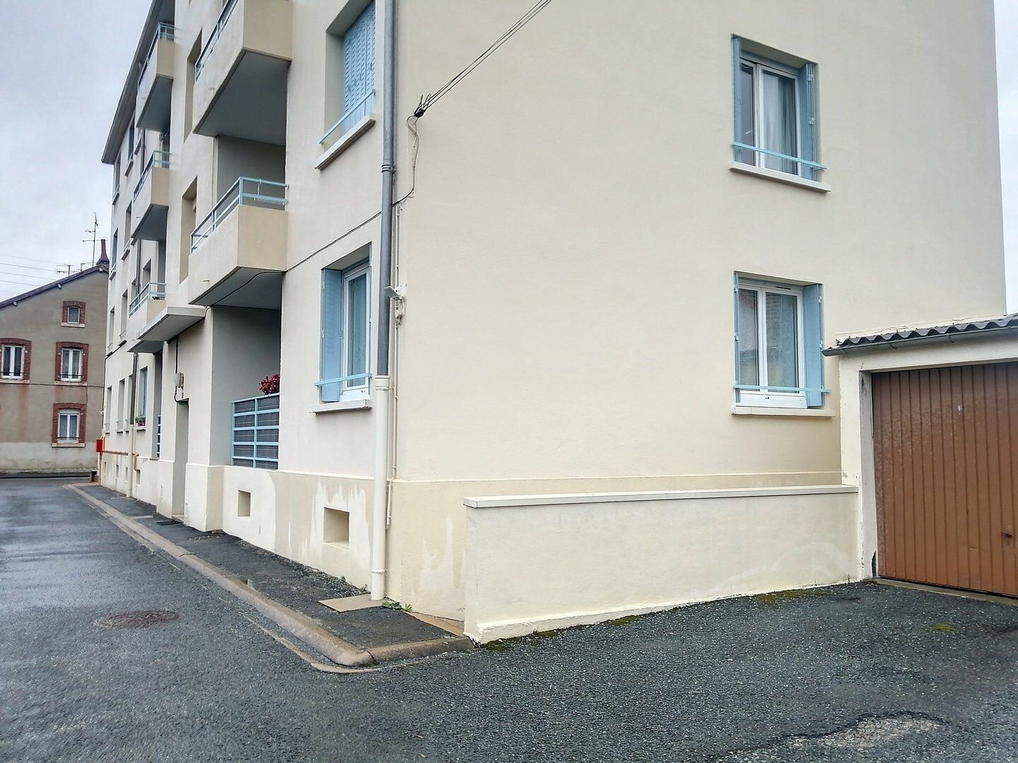 Appartement à vendre 4 75m2 à Montluçon vignette-6
