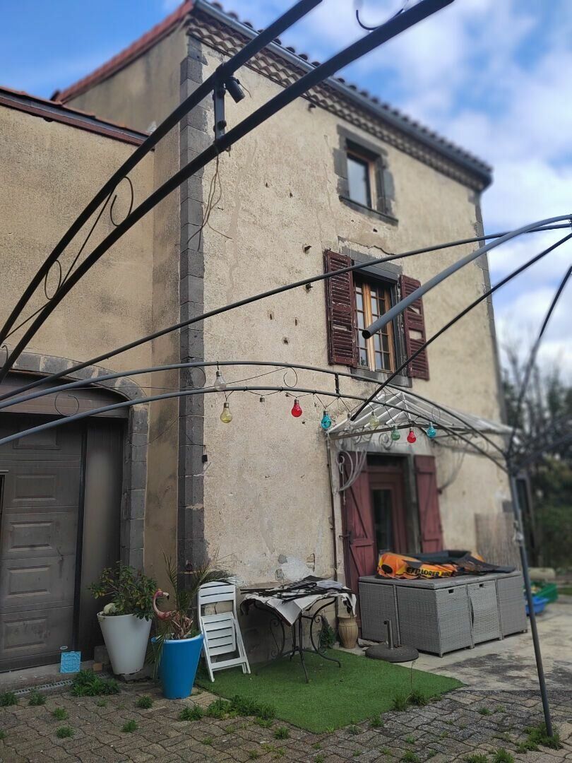 Maison à vendre 3 97m2 à Cournon-d'Auvergne vignette-1