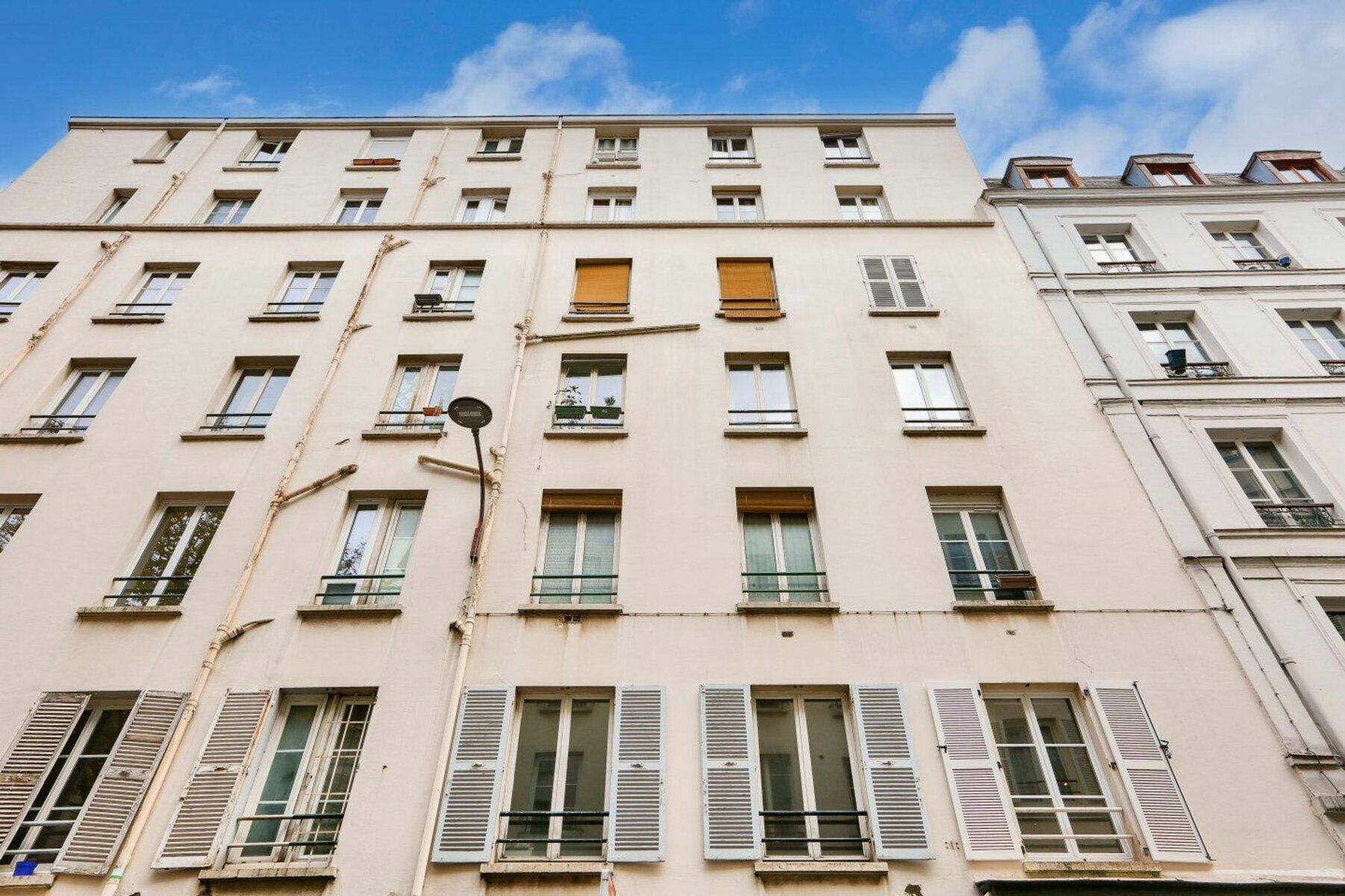 Appartement à vendre 1 11.76m2 à Paris 18 vignette-1