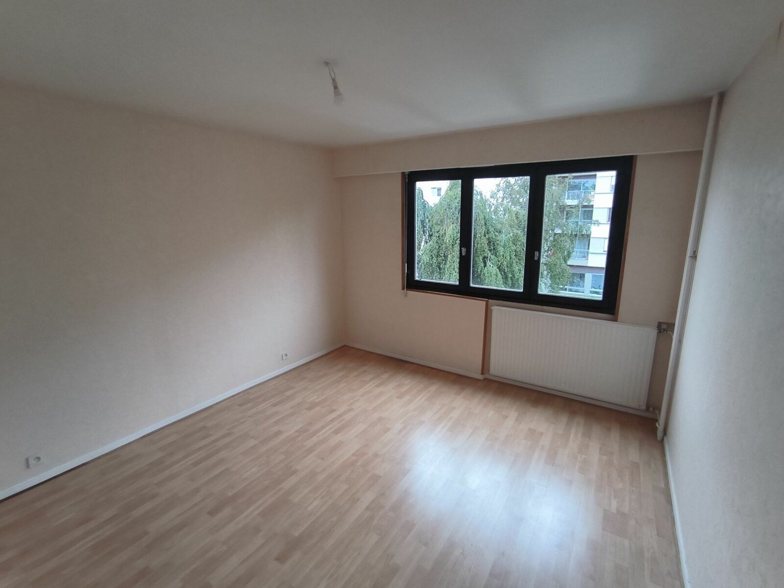 Appartement à vendre 5 94m2 à Limoges vignette-4