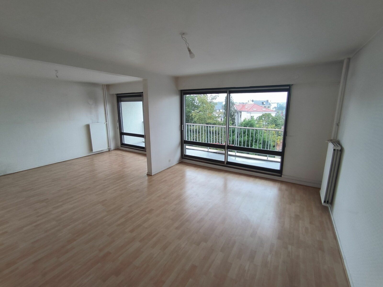 Appartement à vendre 5 94m2 à Limoges vignette-2