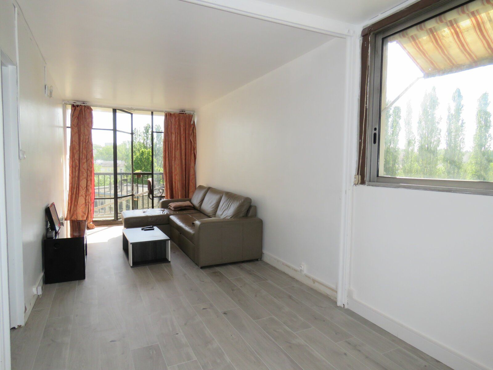 Appartement à vendre 3 m2 à Savigny-sur-Orge vignette-1