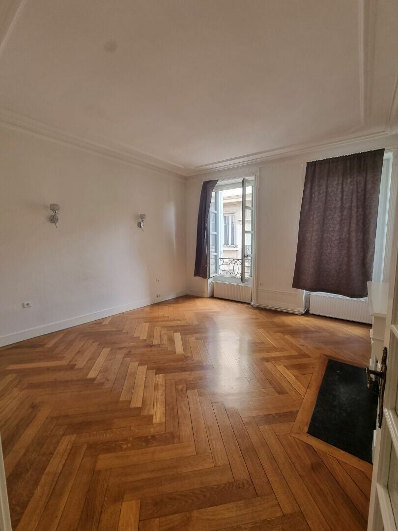 Appartement à vendre 3 m2 à Saint-Étienne vignette-4
