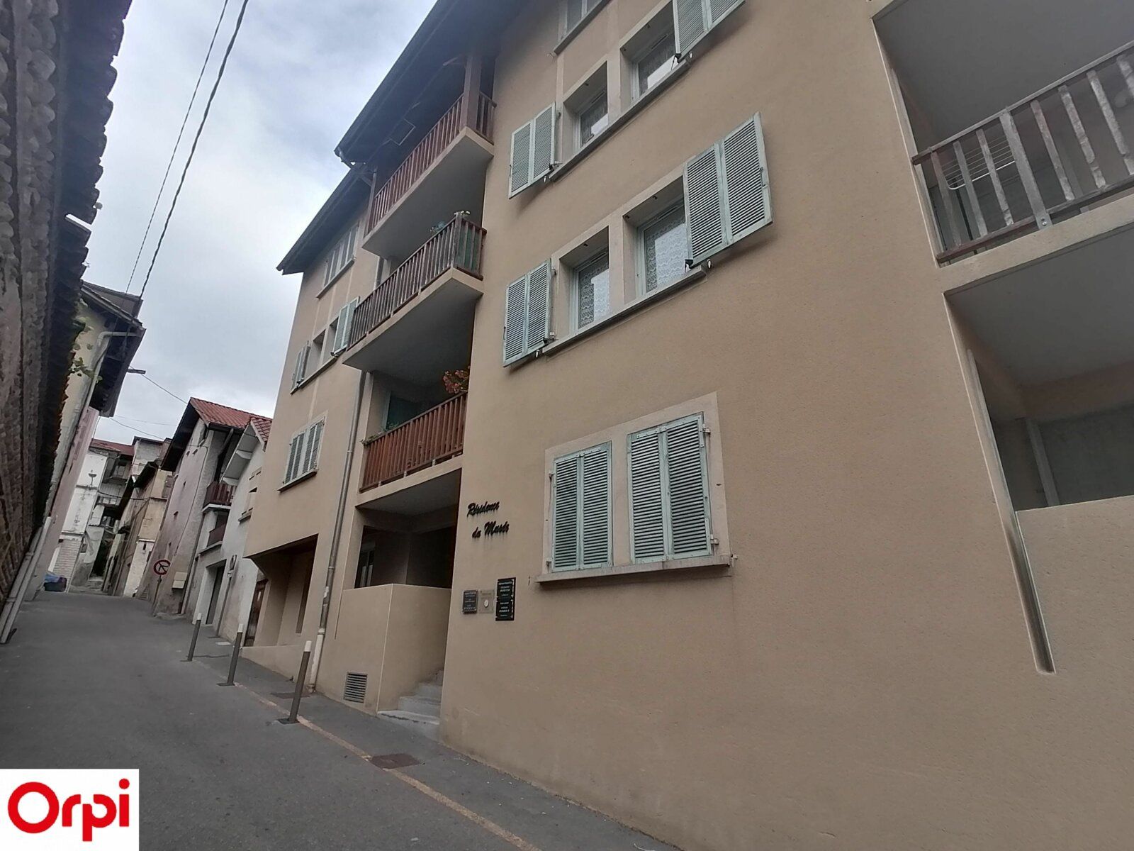 Appartement à louer 4 97.71m2 à La Côte-Saint-André vignette-4