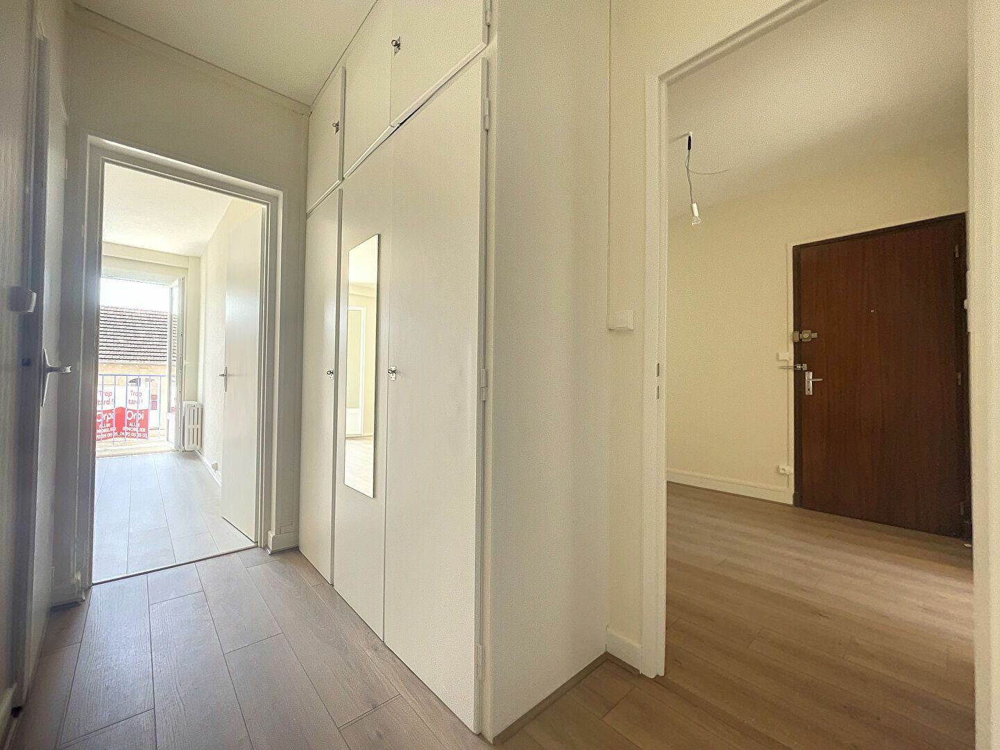 Appartement à vendre 2 58.91m2 à Montluçon vignette-6