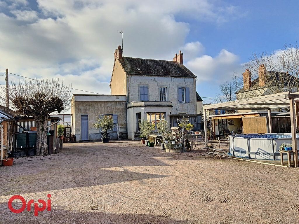 Maison à vendre 5 189m2 à Cosne-d'Allier vignette-10
