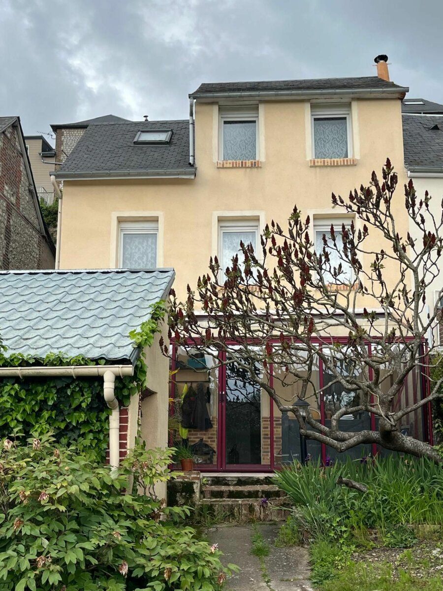 Maison à vendre 4 m2 à Saint-Aubin-lès-Elbeuf vignette-1
