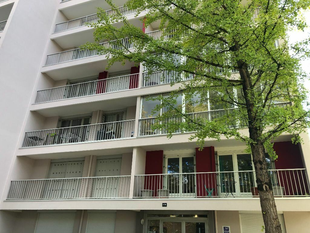 Appartement à louer 1 34m2 à Limoges vignette-7
